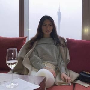 Meet your Posher, Jingwen